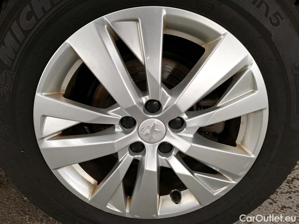  Peugeot  3008  Active Business 1.5 HDi 130CV BVM6 E6d #43