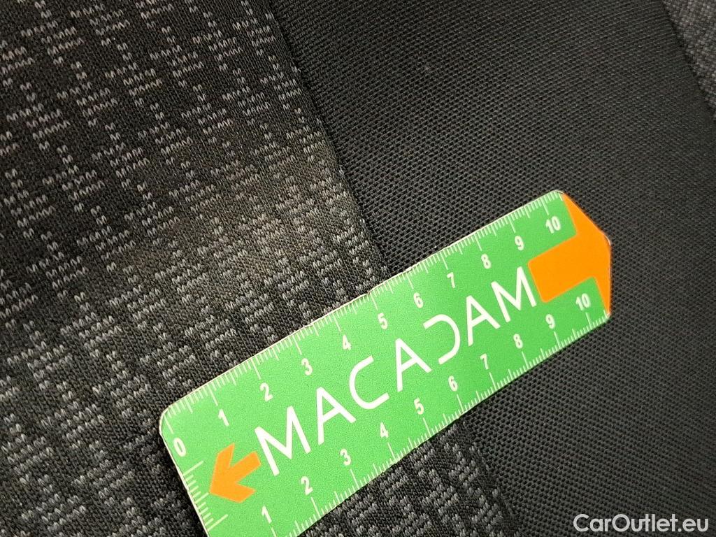  Peugeot  3008  Active Pack 1.5 HDi 130CV BVA8 E6d #10