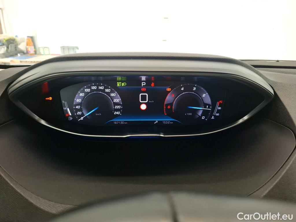  Peugeot  3008  II Allure Pack 1.5 HDi 130CV BVA8 E6d #61