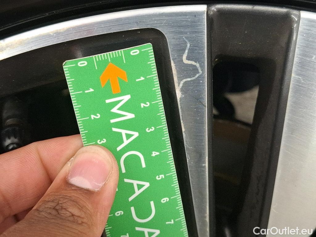  Peugeot  2008 PEUGEOT  5p Crossover BlueHDi 100 ¤6.c S&S ALLURE BUSINESS #34