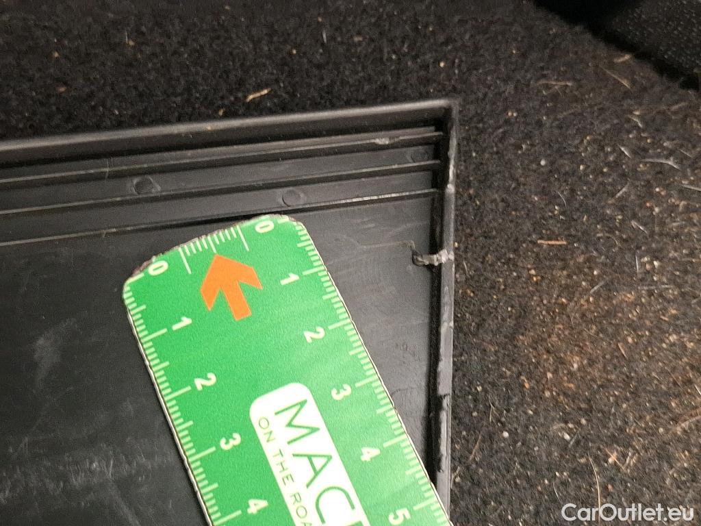  Peugeot  3008  II Style 1.5 HDi 130CV BVA8 E6d #2