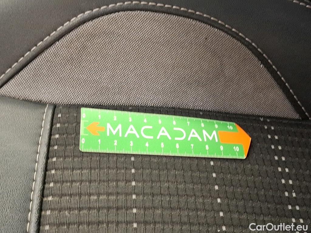  Peugeot  2008 PEUGEOT  5p Crossover BlueHDi 100 ¤6.c S&S ALLURE BUSINESS #73