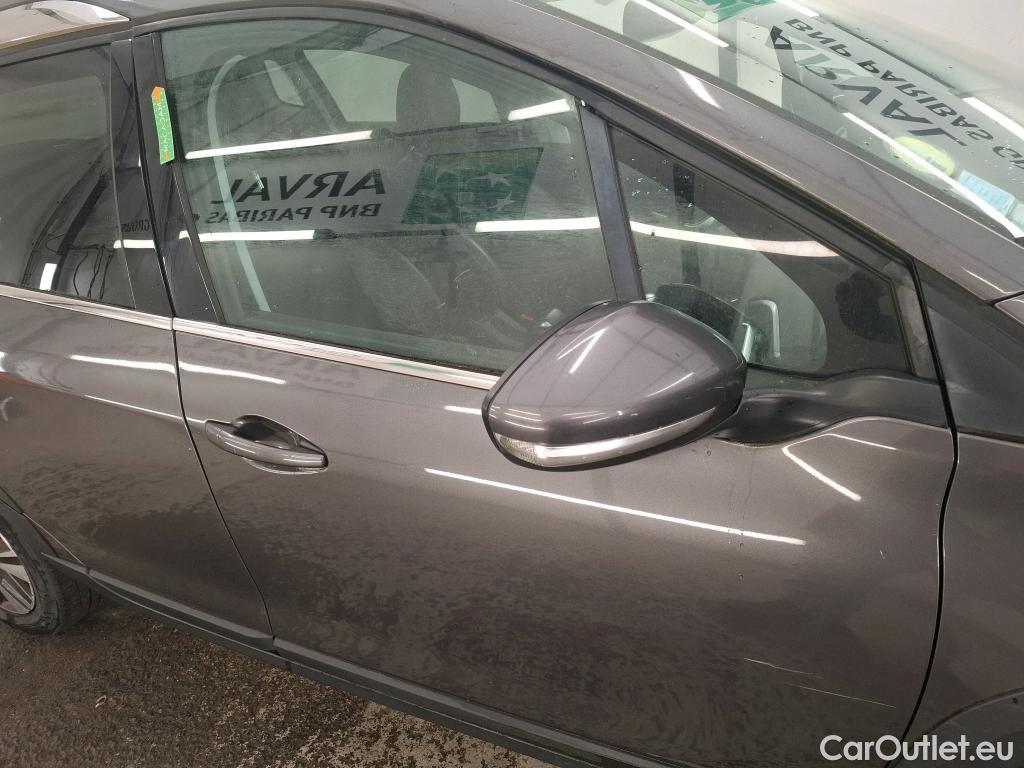  Peugeot  2008 PEUGEOT  5p Crossover BlueHDi 100 ¤6.c S&S ALLURE BUSINESS #1