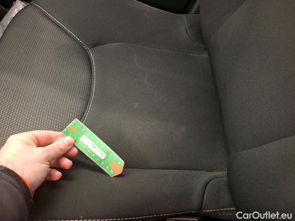  Renault  Clio RENAULT  / 2016 / 5P / Berline &Business TCe 90 #16