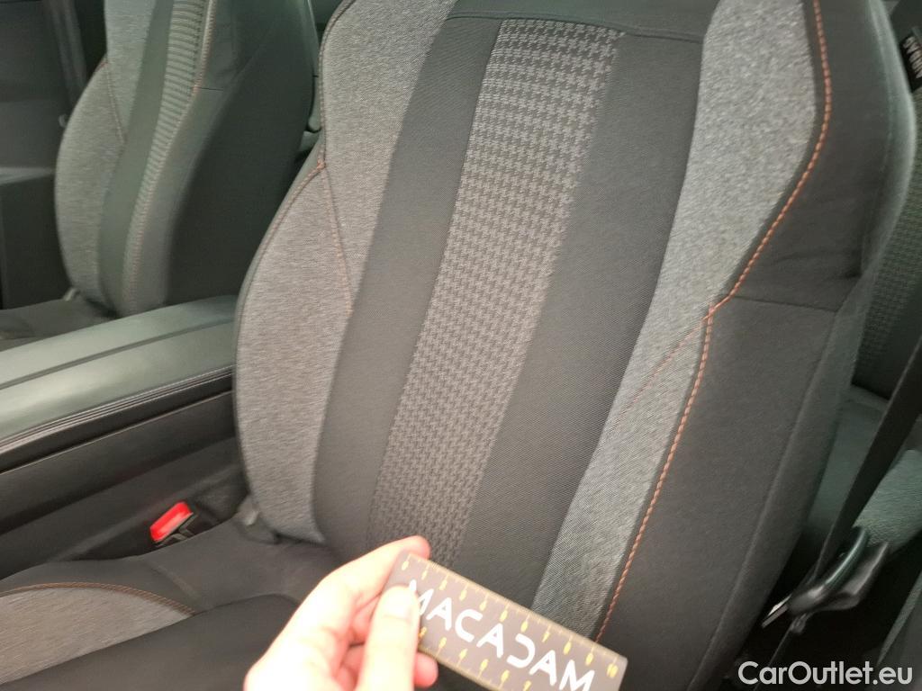  Peugeot  5008  Active Pack 1.5 HDi 130CV BVA8 7 Sieges E6d #23