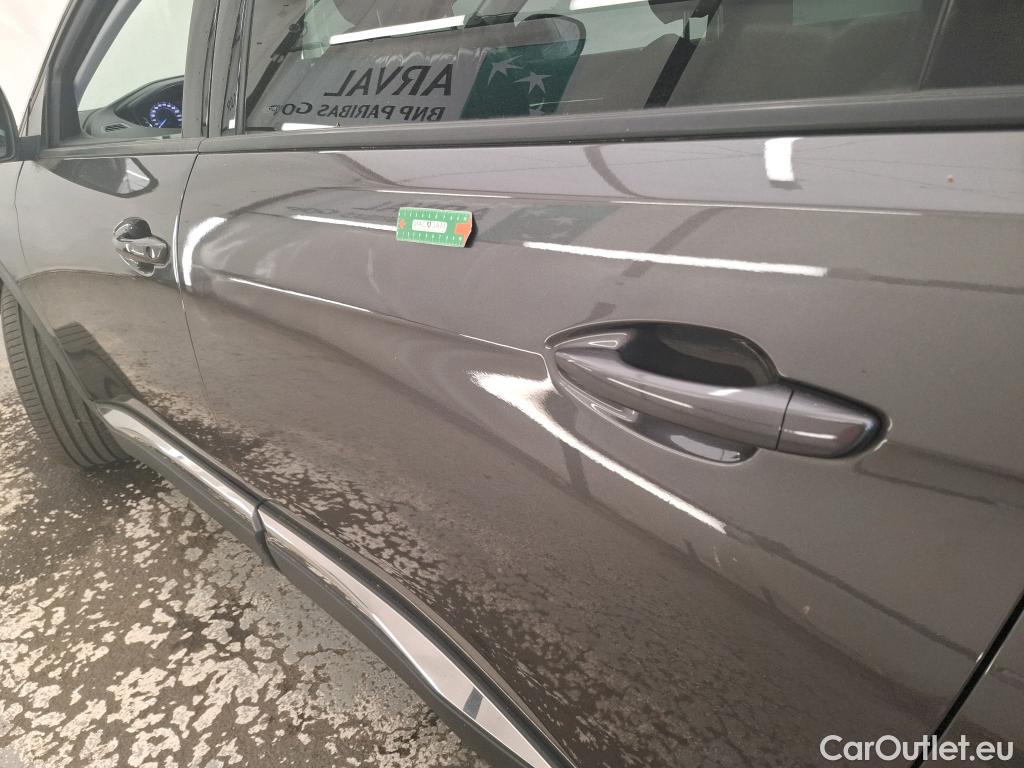  Peugeot  5008  Allure Pack 1.5 HDi 130CV BVA8 7 Sieges E6d #14