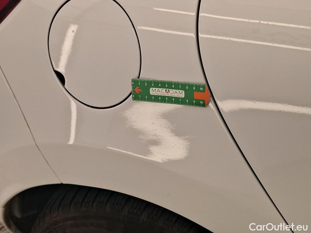  Renault  Clio  IV Business 0.9 TCe 90CV BVM5 E6 #14