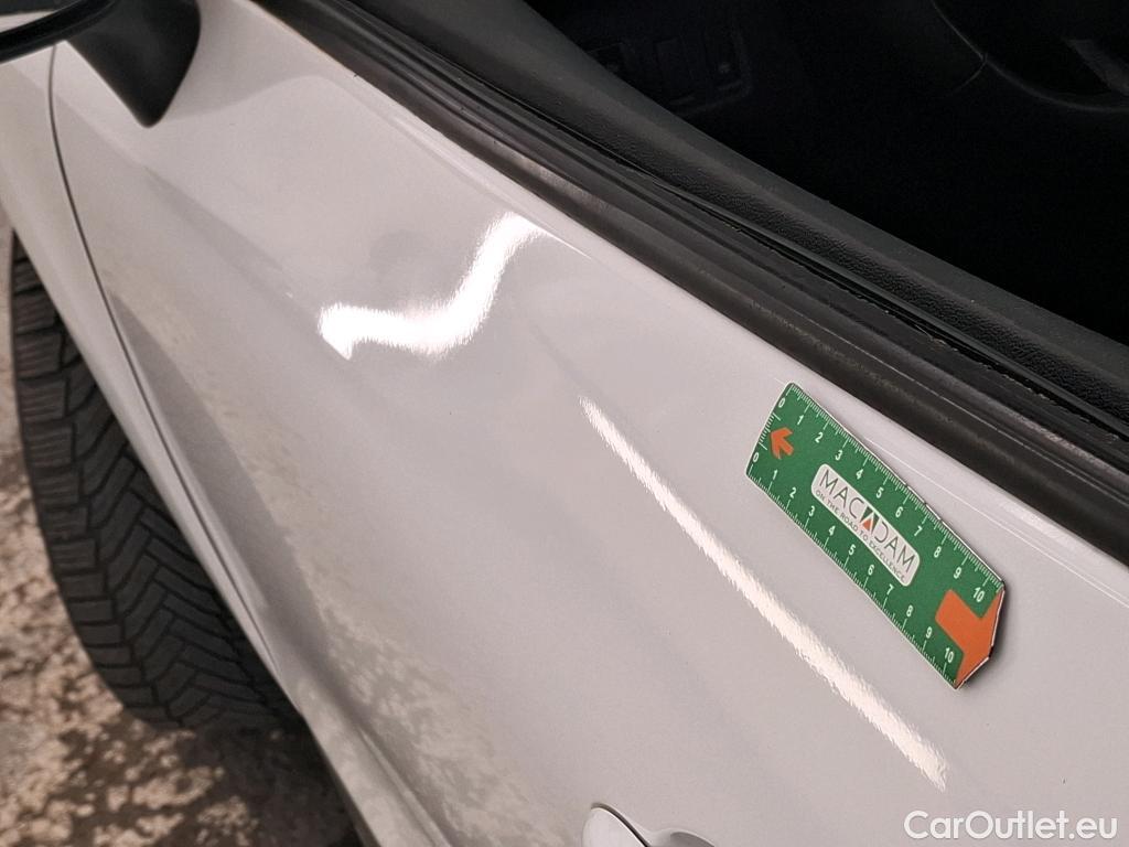  Renault  Clio  IV Business 0.9 TCe 90CV BVM5 E6 #19