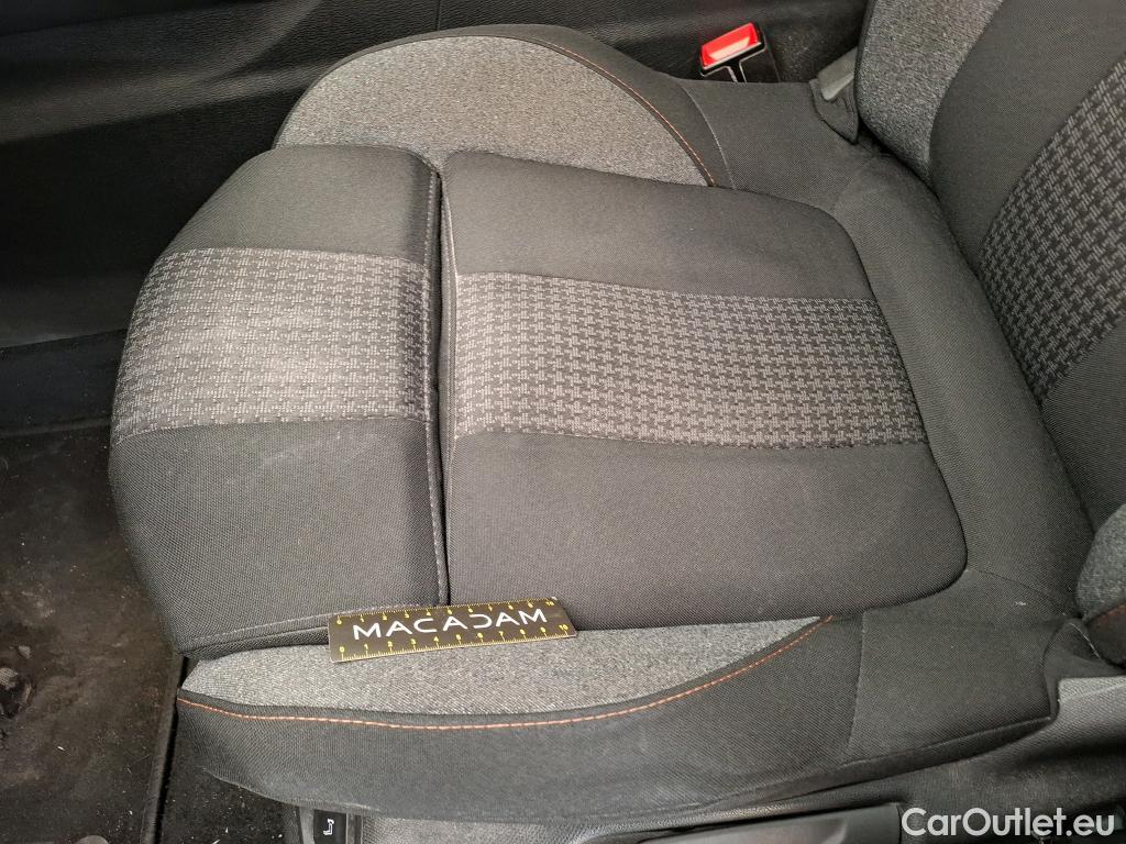  Peugeot  5008  Active Pack 1.5 HDi 130CV BVA8 7 Sieges E6d #22