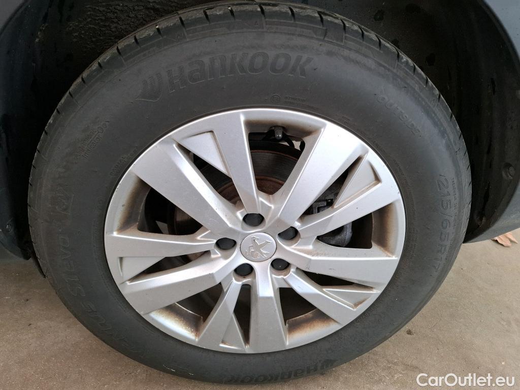  Peugeot  5008  Active Pack 1.5 HDi 130CV BVA8 7 Sieges E6d #13