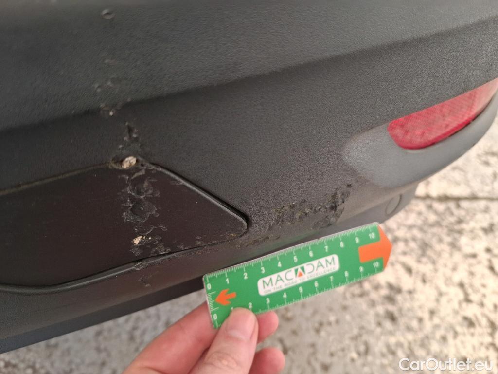  Peugeot  5008  Active Business 1.5 HDi 130CV BVA8 7 Sieges E6d #3