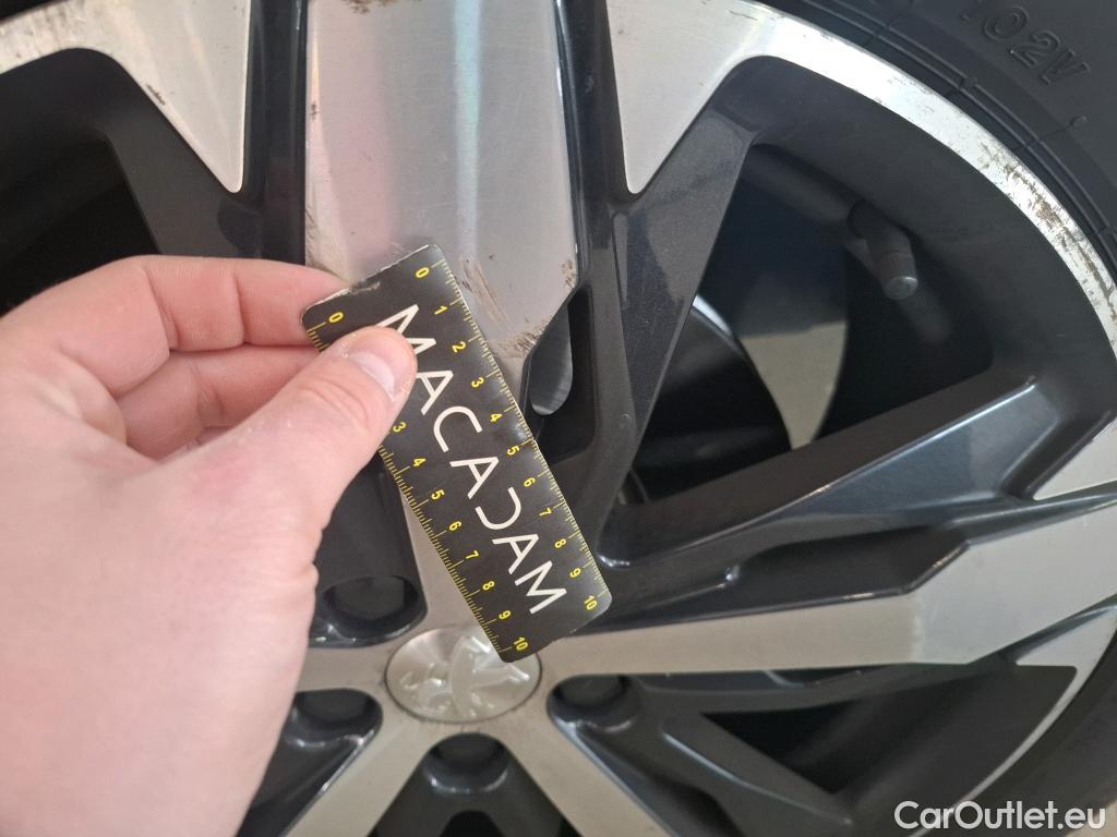  Peugeot  5008  GT 2.0 HDi 175CV BVA8 7 Sieges E6d #28