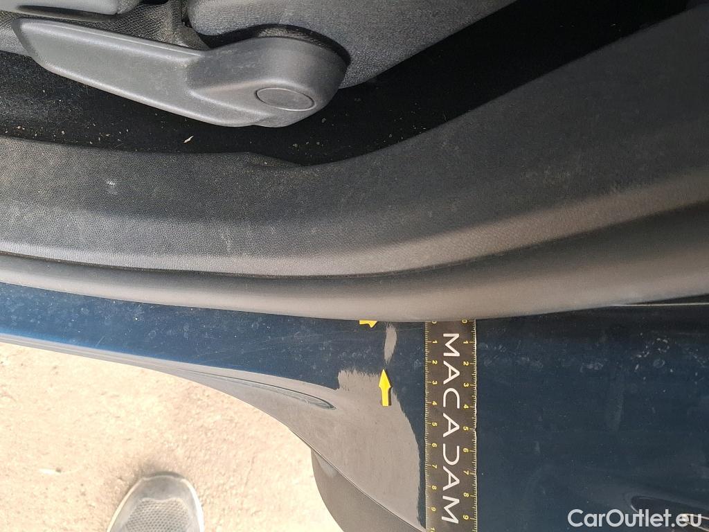  Peugeot  5008  GT 2.0 HDi 175CV BVA8 7 Sieges E6d #17