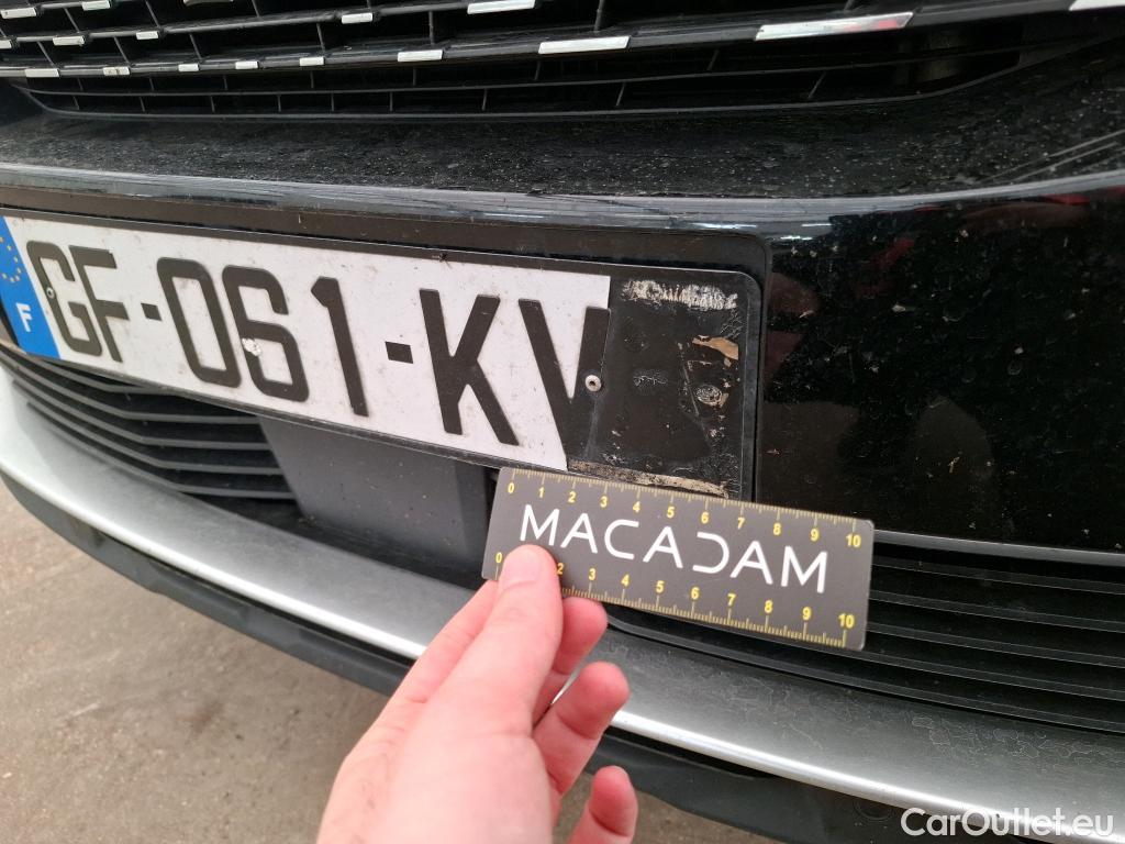  Peugeot  5008  Active Pack 1.5 HDi 130CV BVA8 7 Sieges E6d #25