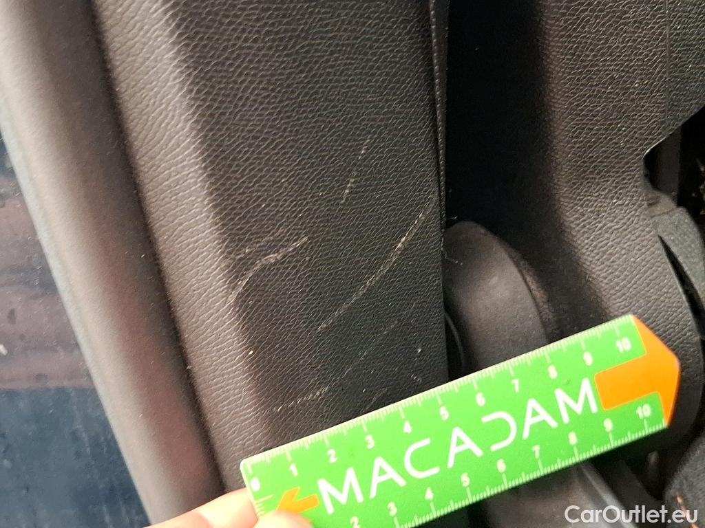  Peugeot  5008  Active Business 1.5 HDi 130CV BVA8 E6d #10