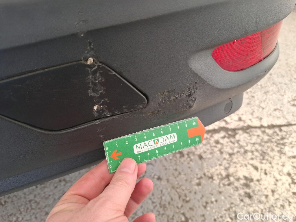  Peugeot  5008  Active Business 1.5 HDi 130CV BVA8 7 Sieges E6d #2