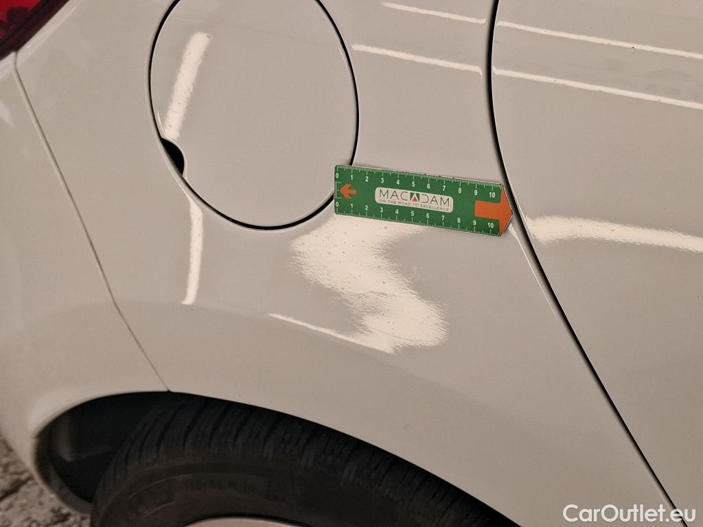  Renault  Clio  IV Business 0.9 TCe 90CV BVM5 E6 #15