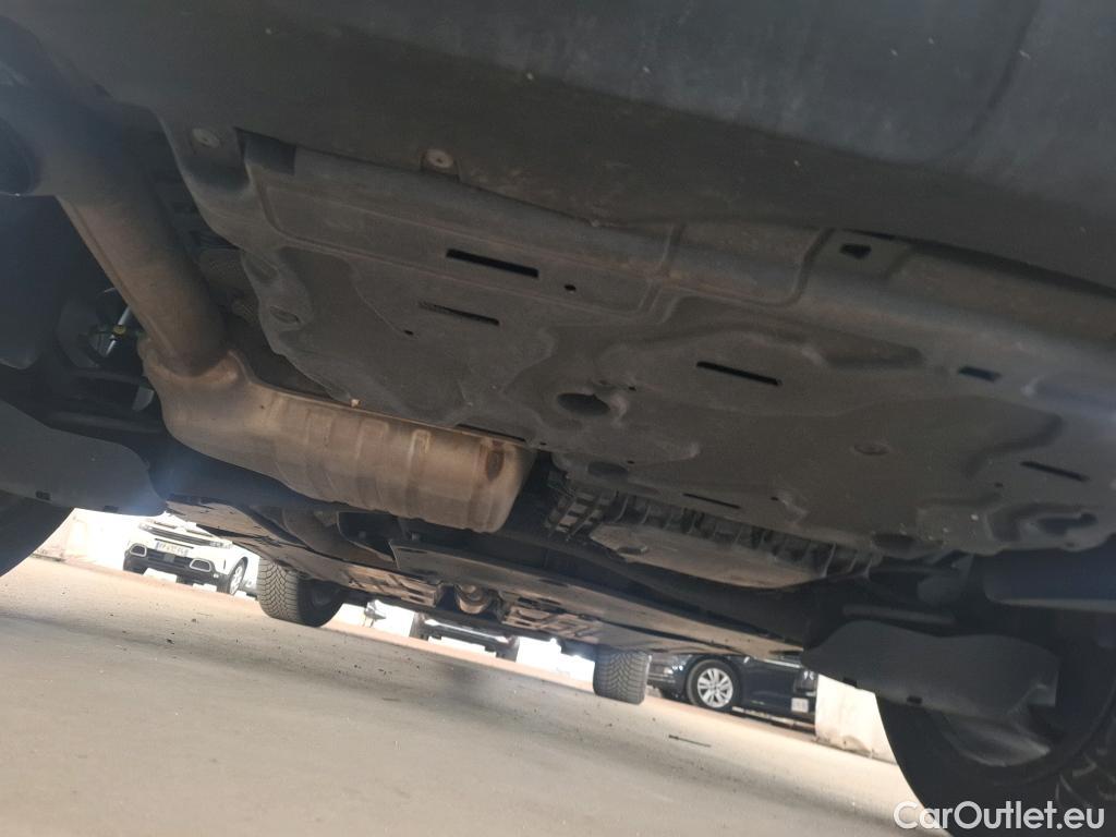  Peugeot  5008  GT 2.0 HDi 175CV BVA8 7 Sieges E6d #42