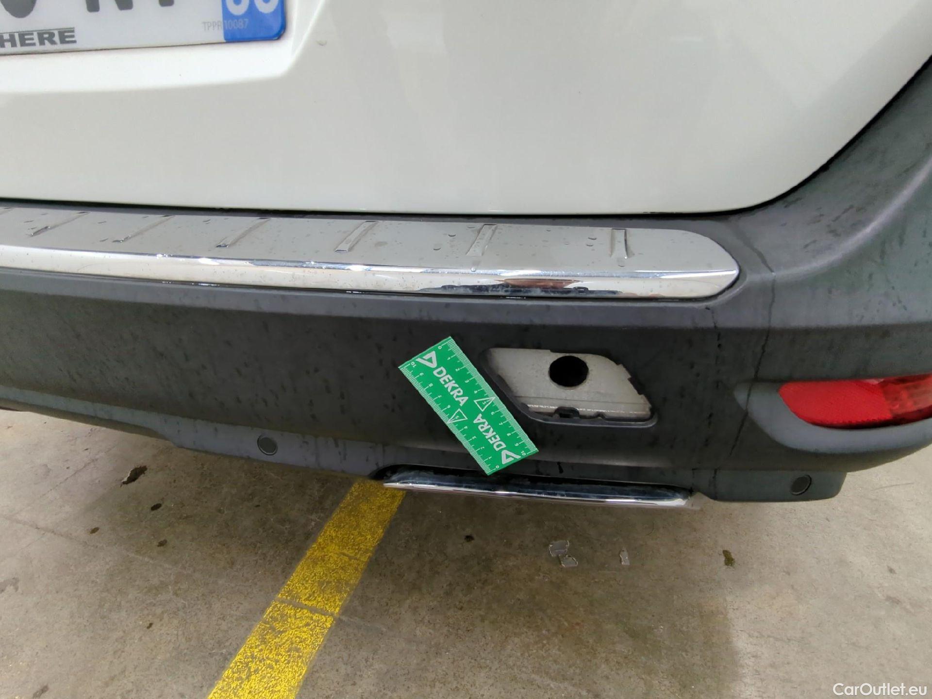  Peugeot  5008  GT Line 1.5 HDi 130CV BVA8 7 Sieges E6dT #3