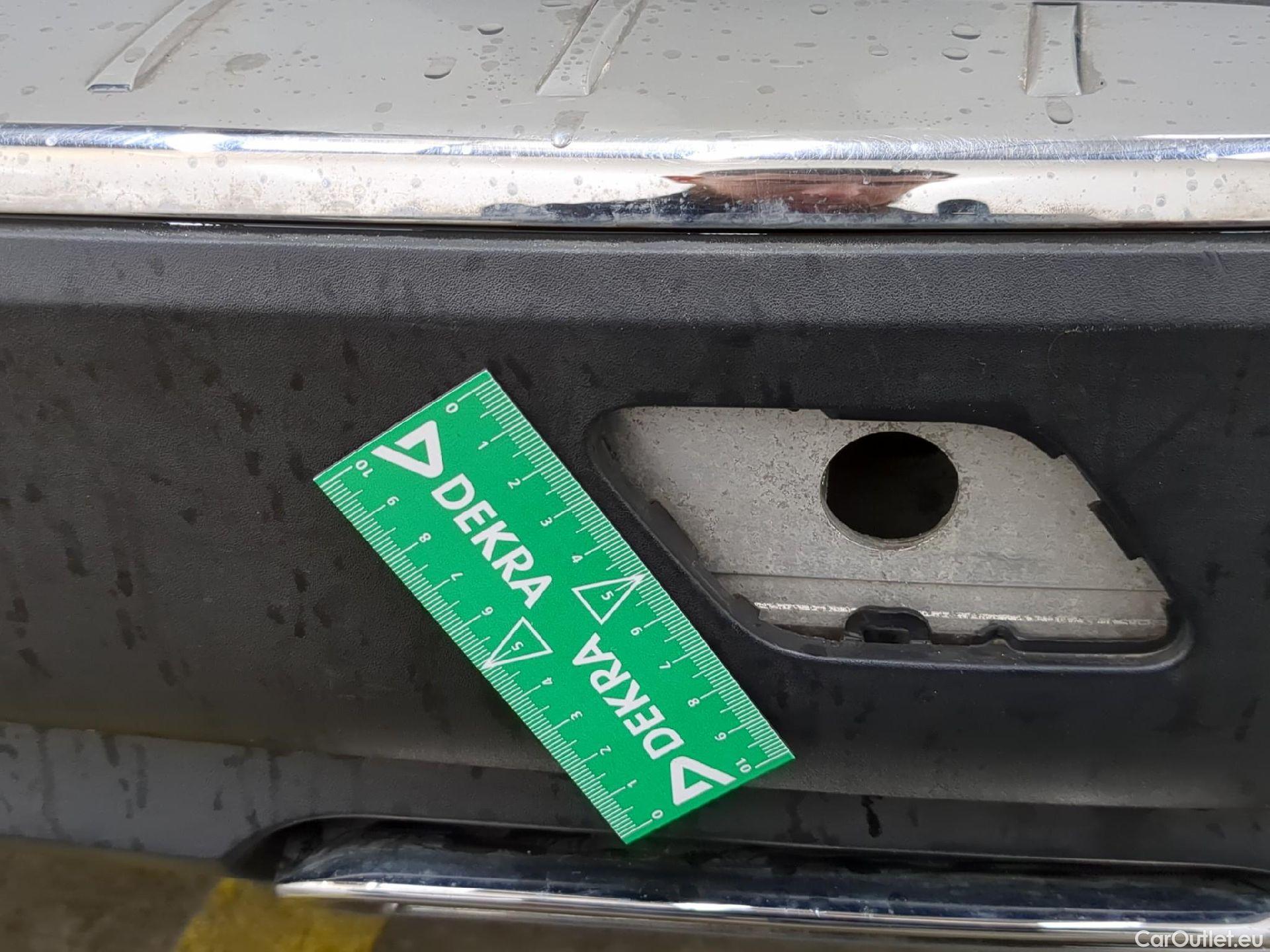  Peugeot  5008  GT Line 1.5 HDi 130CV BVA8 7 Sieges E6dT #4