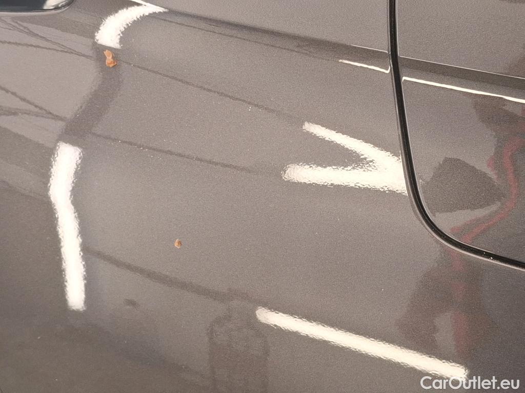  Peugeot  5008  Allure Pack 1.5 HDi 130CV BVA8 7 Sieges E6d #10