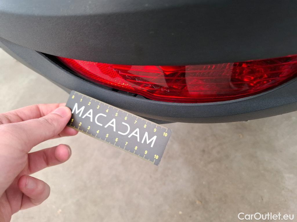  Peugeot  5008  Active Pack 1.5 HDi 130CV BVA8 7 Sieges E6d #20