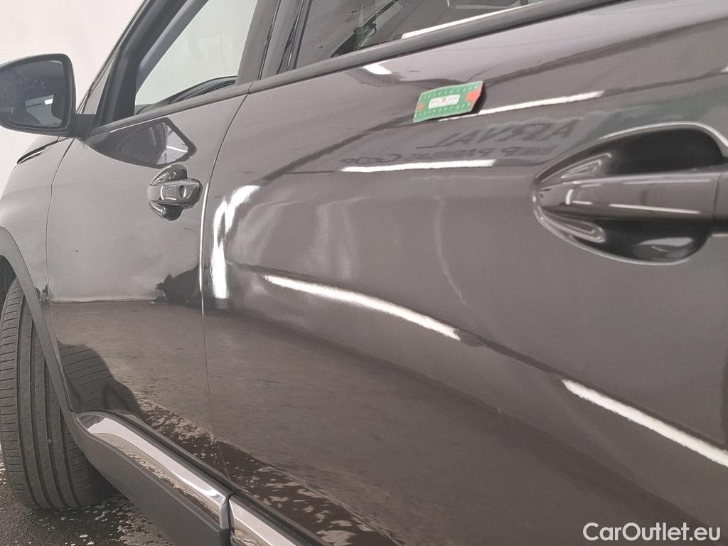  Peugeot  5008  Allure Pack 1.5 HDi 130CV BVA8 7 Sieges E6d #15