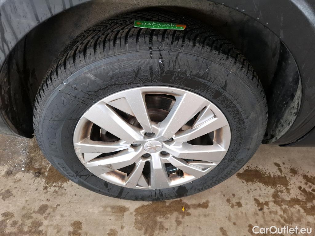  Peugeot  5008  Active Business 1.5 HDi 130CV BVA8 E6d #3