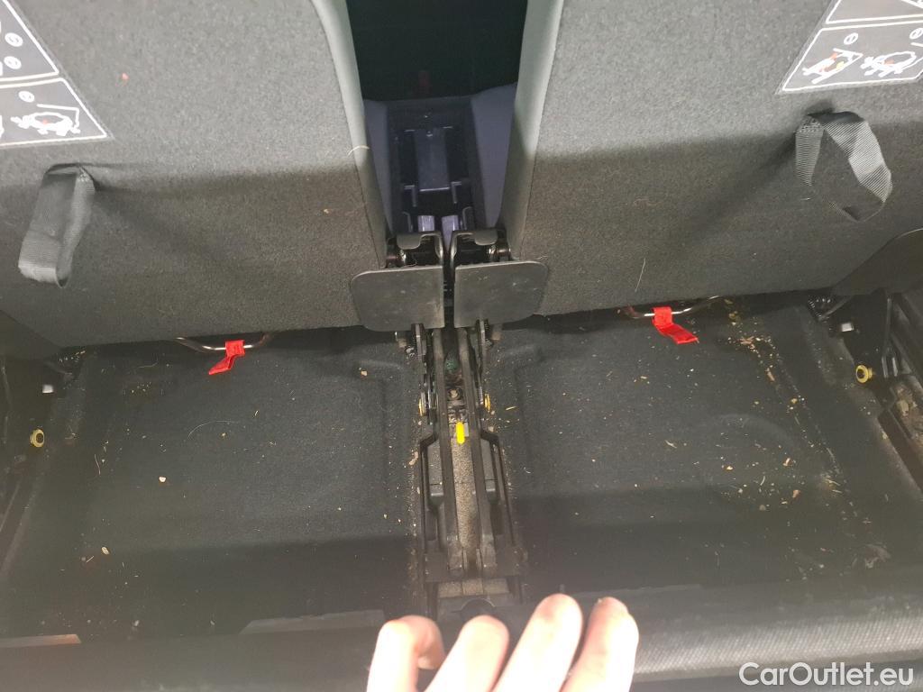  Peugeot  5008  GT 2.0 HDi 175CV BVA8 7 Sieges E6d #41