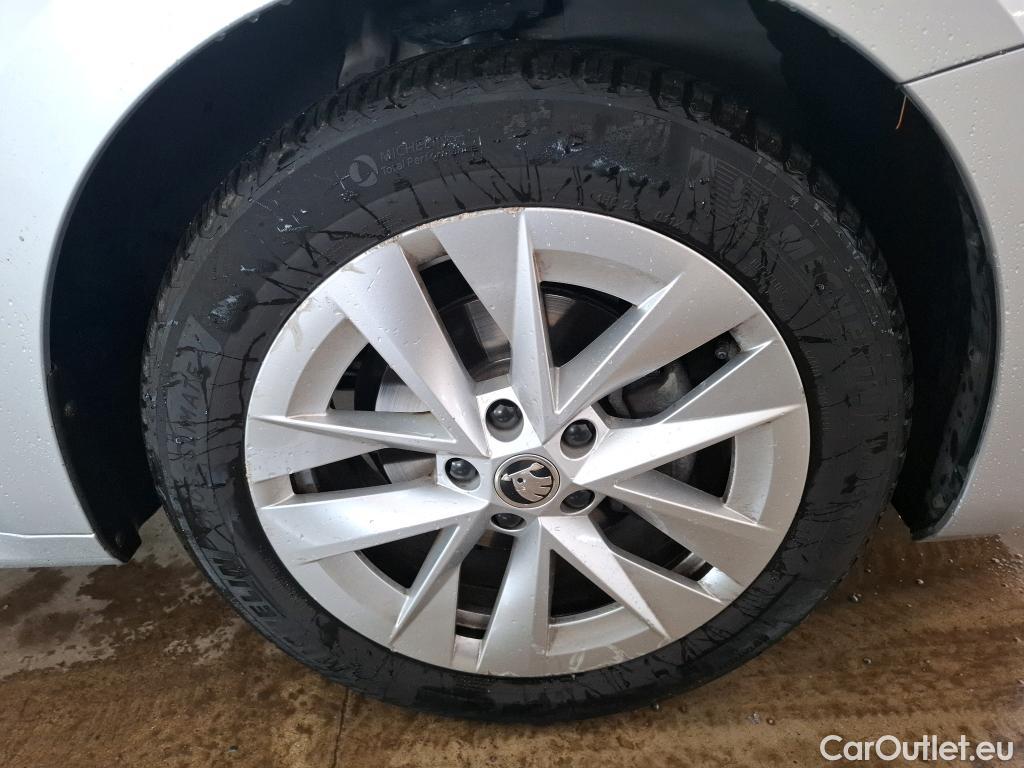  Skoda  Octavia  Berline Style 2.0 TDI 150CV BVA7 E6d #10