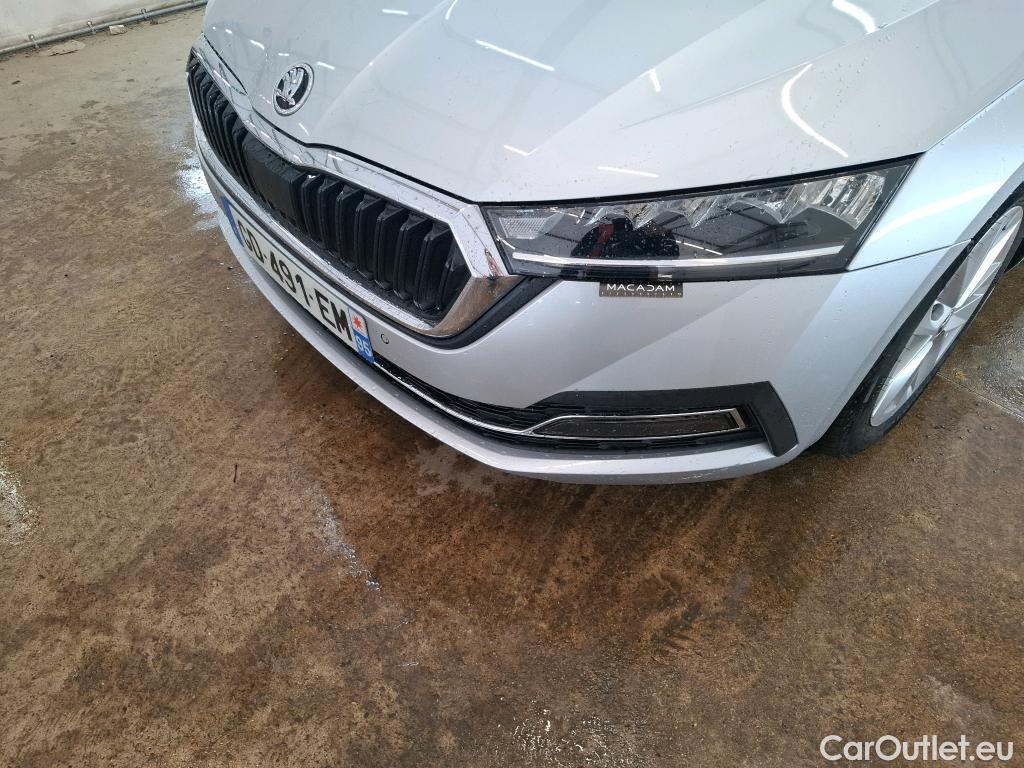  Skoda  Octavia  Berline Style 2.0 TDI 150CV BVA7 E6d #40