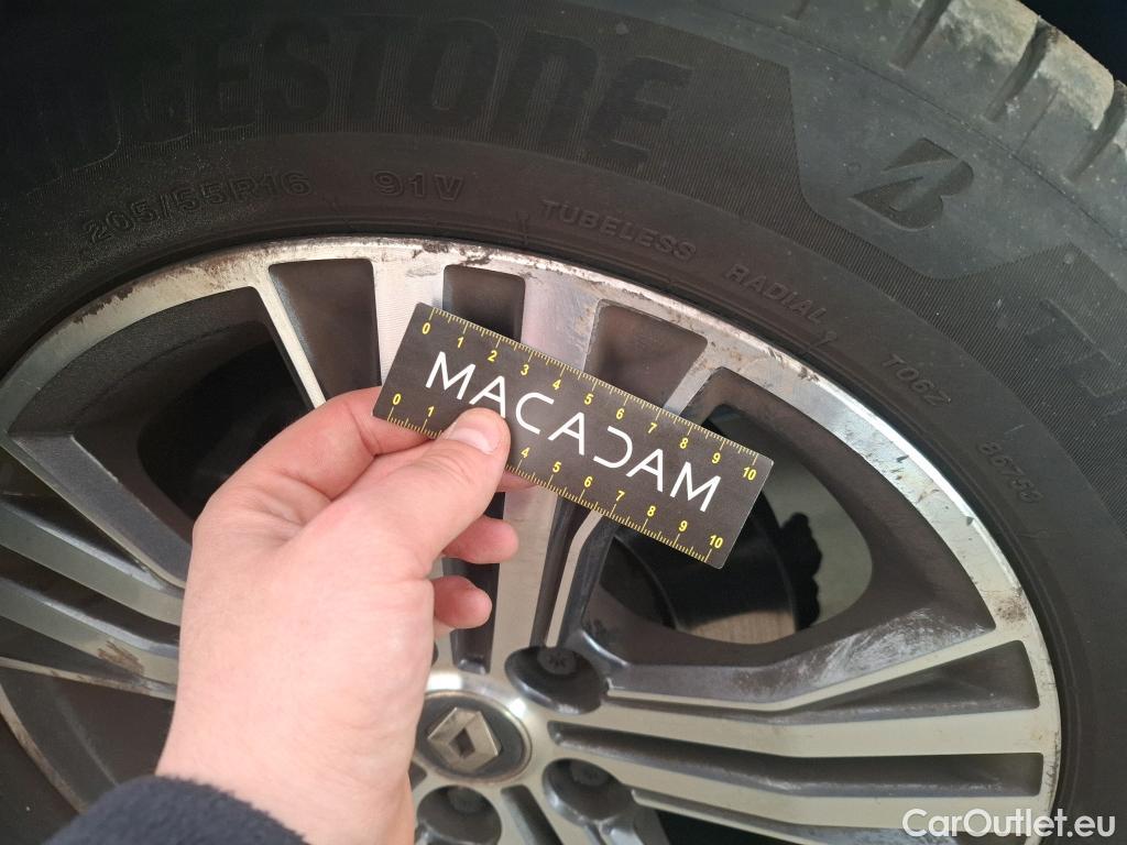  Renault  Megane  IV Berline 5 ptes. Intens 1.5 dCi 115CV BVA7 E6d #30