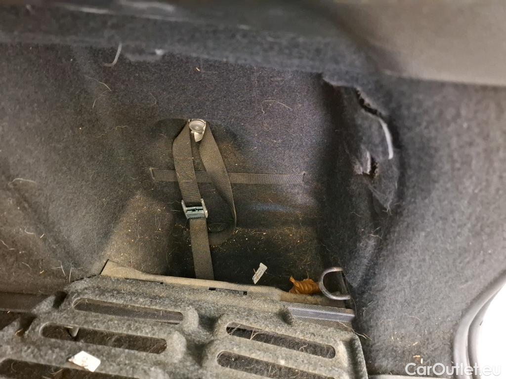  Renault  Megane  IV Estate Evolution 1.5 dCi 115CV BVA7 E6d #65