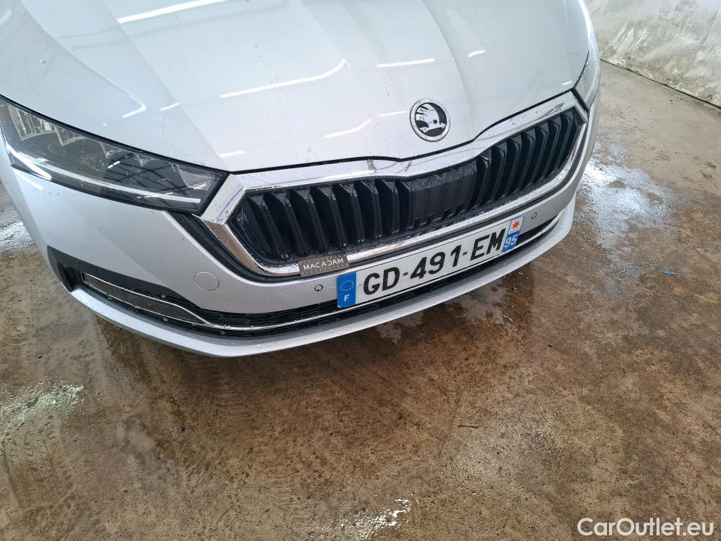  Skoda  Octavia  Berline Style 2.0 TDI 150CV BVA7 E6d #25