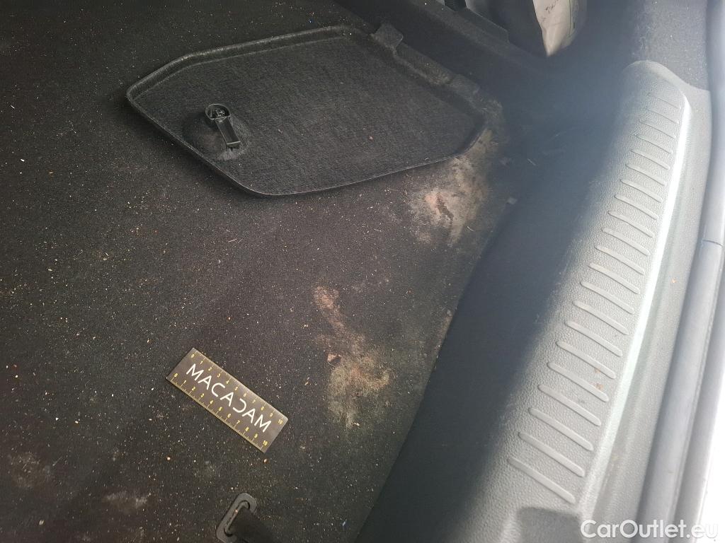  Renault  Megane  IV Berline 5 ptes. Intens 1.5 dCi 115CV BVA7 E6d #2