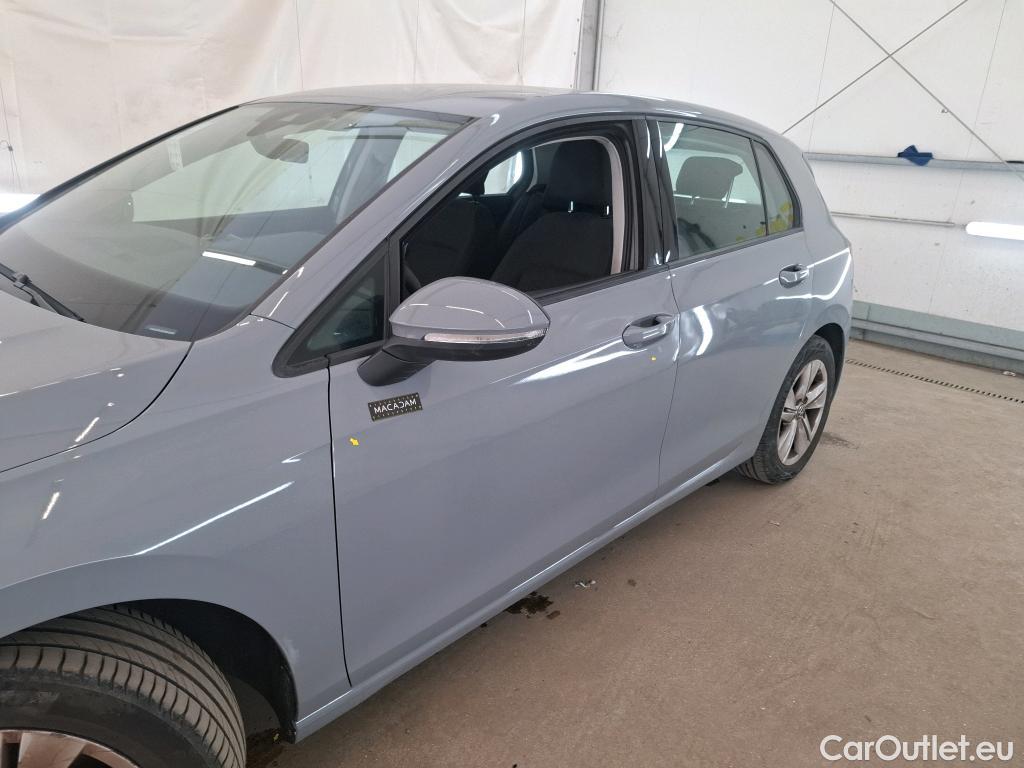  Volkswagen  Golf  VOLKSWAGEN / 2020 / 5P / Berline 1.0 eTSI OPF 110 DSG7 Life Business 1st #12