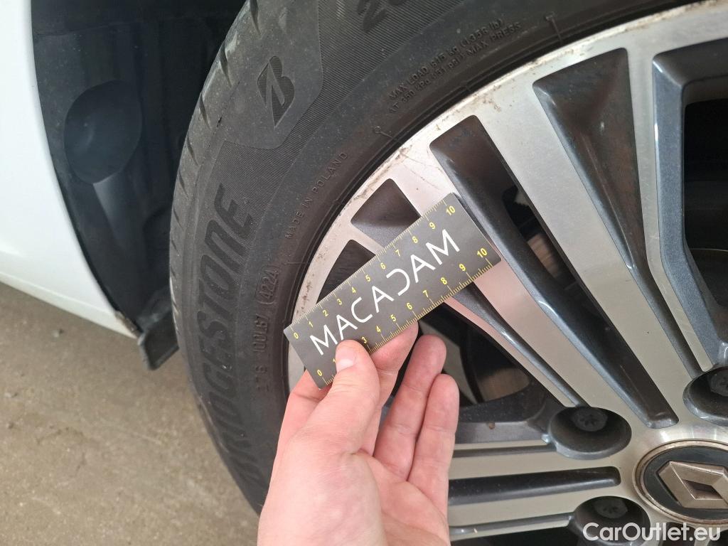  Renault  Megane  IV Berline 5 ptes. Intens 1.5 dCi 115CV BVA7 E6d #37