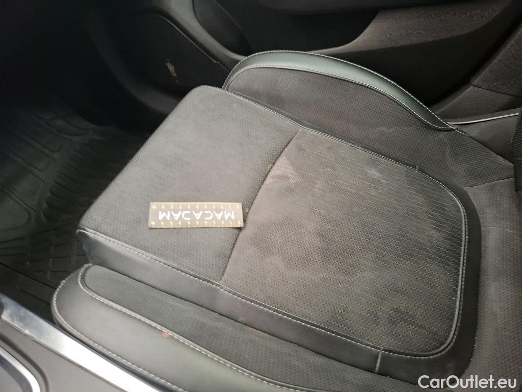  Renault  Megane  IV Berline 5 ptes. Intens 1.5 dCi 115CV BVA7 E6d #49