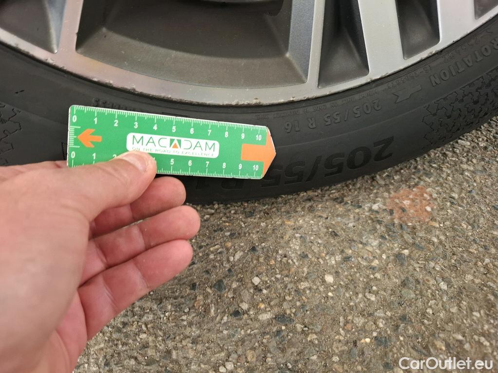  Renault  Megane  IV Estate Evolution 1.5 dCi 115CV BVA7 E6d #43