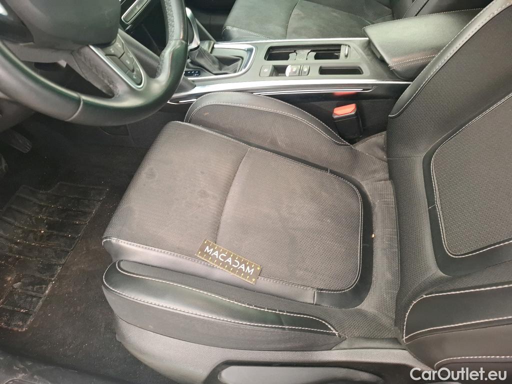  Renault  Megane  IV Berline 5 ptes. Intens 1.5 dCi 115CV BVA7 E6d #52