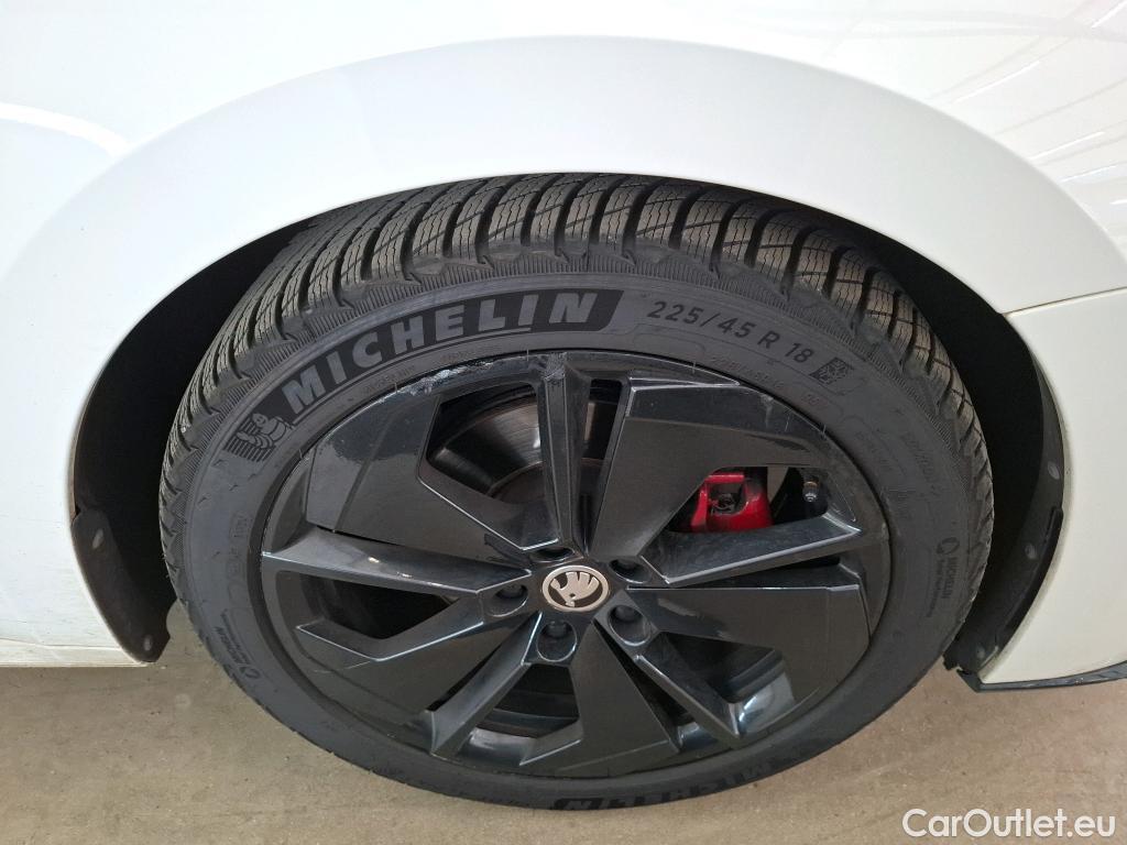  Skoda  Octavia  Berline RS 2.0 TDI 200CV BVA7 E6d #1