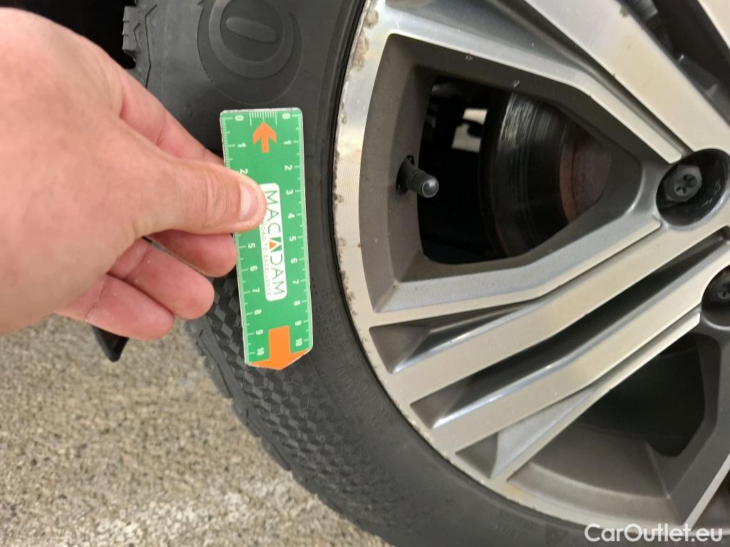  Renault  Megane  IV Estate Evolution 1.5 dCi 115CV BVA7 E6d #40