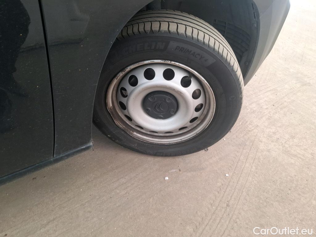  Citroen  Berlingo  Fourgon Club M 1000 1.5 BlueHDi 130CV BVA8 E6dT #54