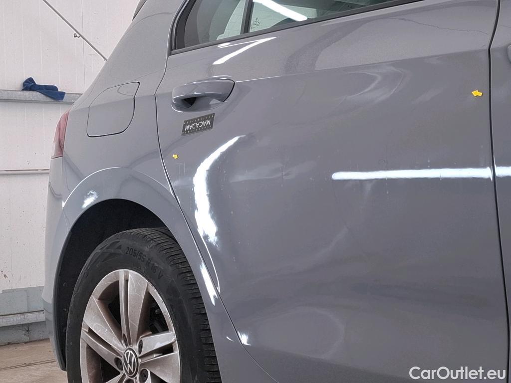  Volkswagen  Golf  VOLKSWAGEN / 2020 / 5P / Berline 1.0 eTSI OPF 110 DSG7 Life Business 1st #24