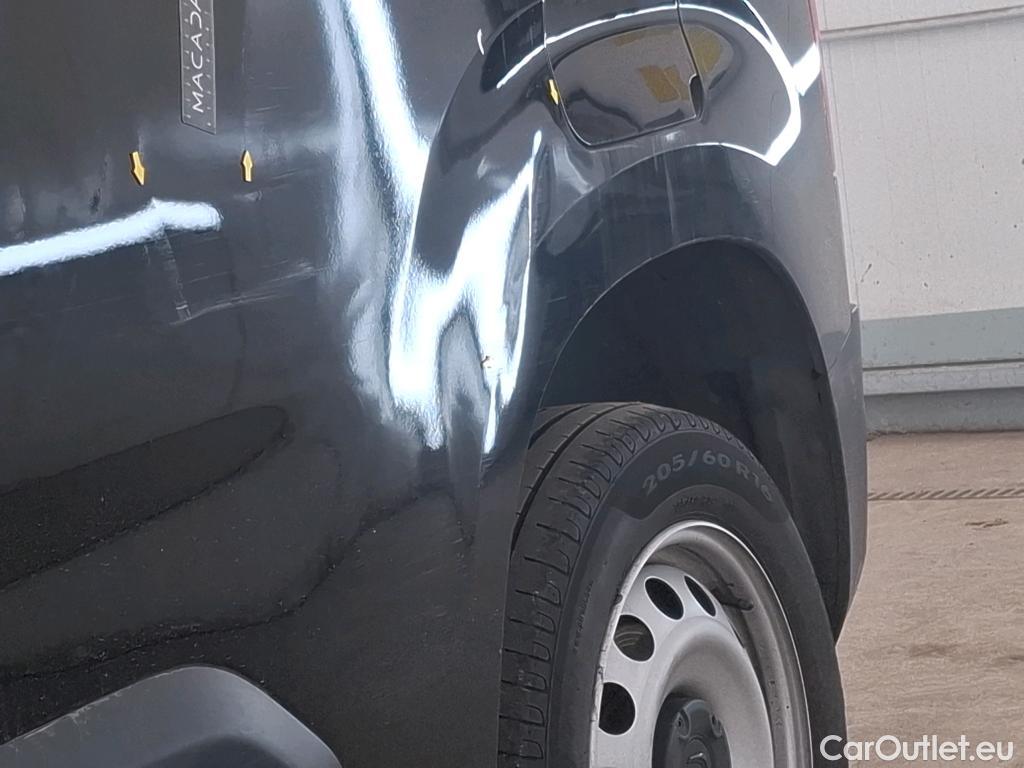  Citroen  Berlingo  Fourgon Club M 1000 1.5 BlueHDi 130CV BVA8 E6dT #3