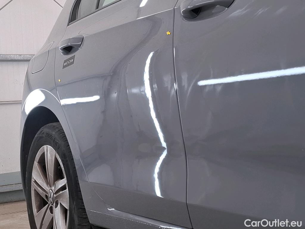  Volkswagen  Golf  VOLKSWAGEN / 2020 / 5P / Berline 1.0 eTSI OPF 110 DSG7 Life Business 1st #37