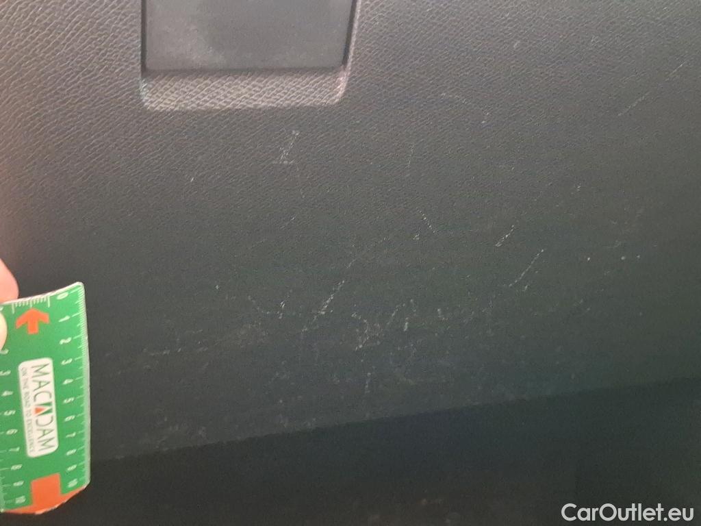  Citroen  C4  Berline Feel Nav Business R 1.5 BlueHDI 110CV BVM6 E6d #12