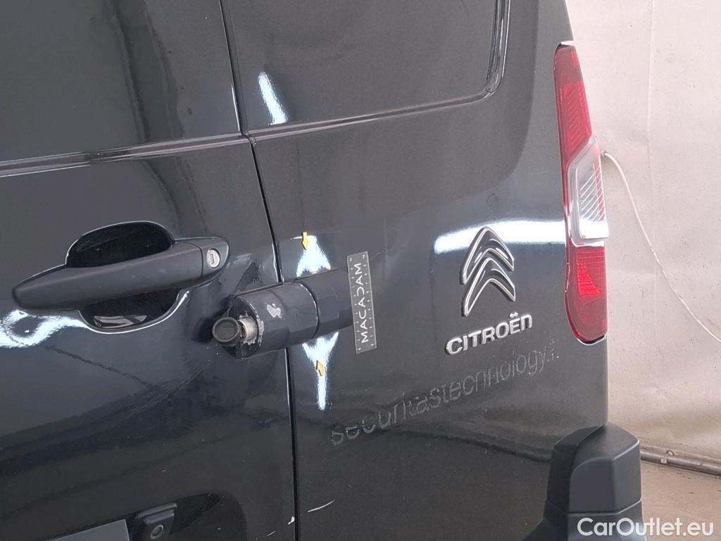  Citroen  Berlingo  Fourgon Club M 1000 1.5 BlueHDi 130CV BVA8 E6dT #40