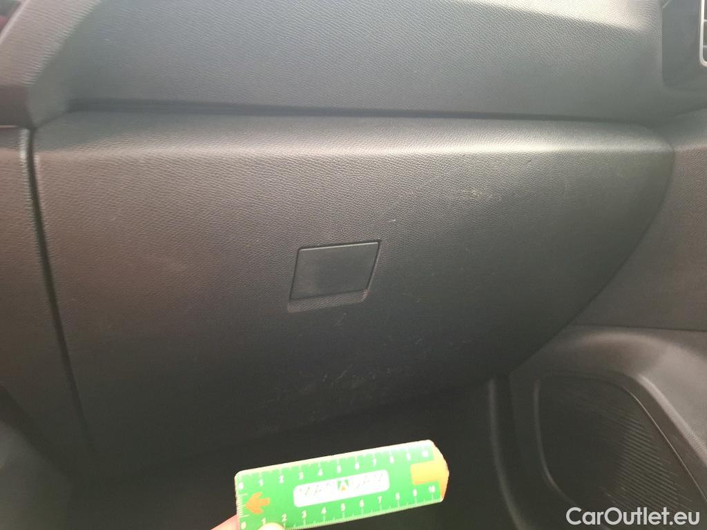  Citroen  C4  Berline Feel Nav Business R 1.5 BlueHDI 110CV BVM6 E6d #10