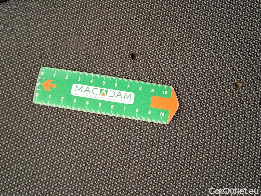  Citroen  Berlingo  Fourgon Club M 650 1.5 BlueHDi 75CV BVM5 E6dT #2